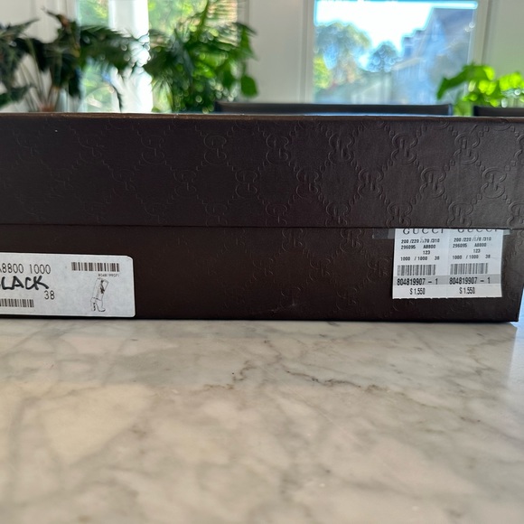 Gucci tall black boots with gold detailing - Picture 11 of 12